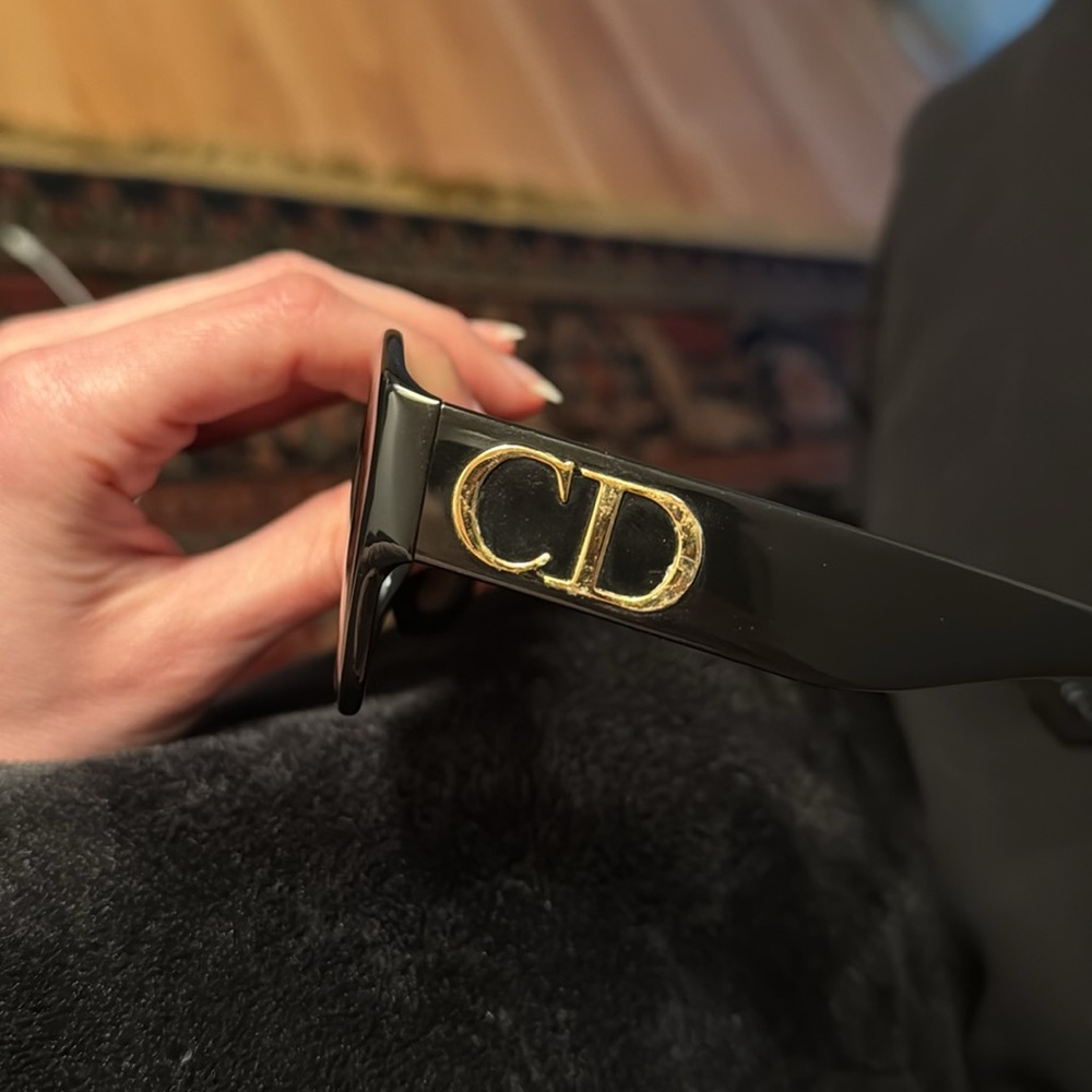 CHRISTIAN DIOR SUNGLASSES - Picture 5 of 5